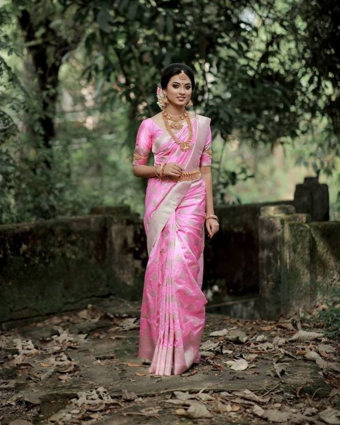 Soft Lichi Silk Sarees With blouse